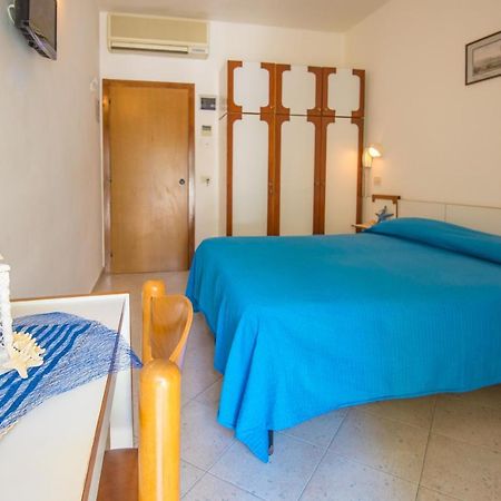 Hotel Venezia Cattolica Exterior photo